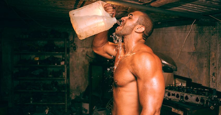 Elég folyadékot iszol? Tények és tévhitek a hidratálásról